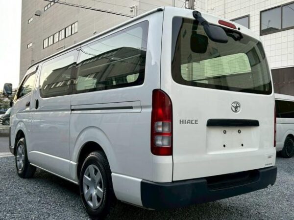 Ref:AUX-19727977 TOYOTA HIACE VAN 2014 - Image 4