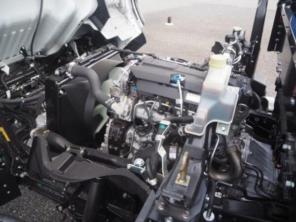 Ref:AUX-19728101 MITSUBISHI FUSO CANTER 2025 - Image 11