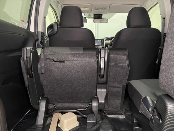 Ref:AUX-19734871 TOYOTA SIENTA 2021 - Image 11