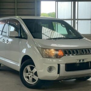 2012 Mitsubishi Delica D:5 pearl gasoline used car Japan export