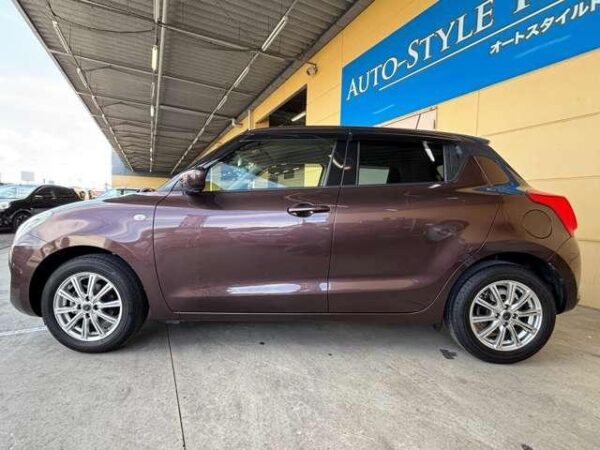 Ref:AUX-19735410 SUZUKI SWIFT 2018 - Image 19