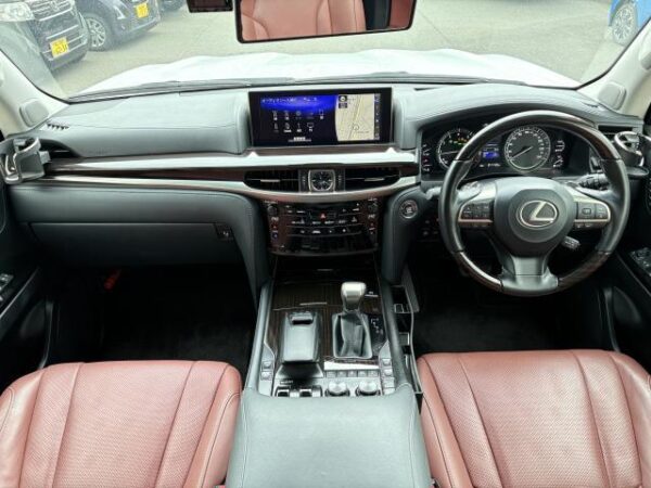 Ref:AUX-19739504 LEXUS LX 2020 - Image 2