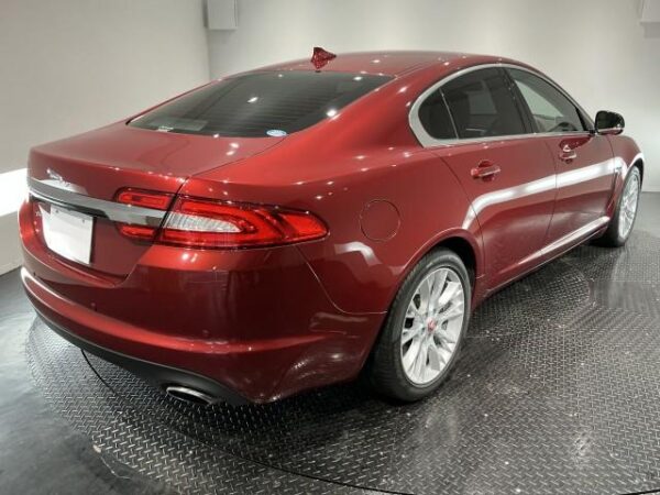 Ref:AUX-19739573 JAGUAR XF 2013 - Image 3