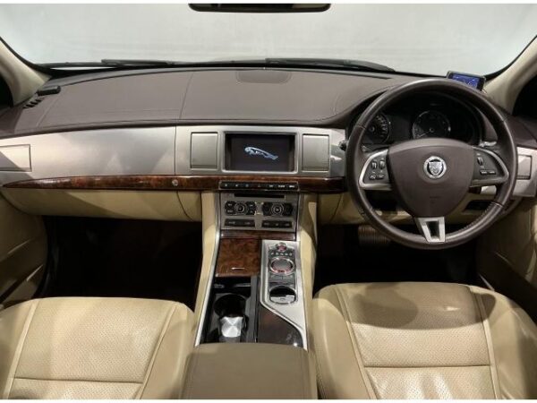 Ref:AUX-19739573 JAGUAR XF 2013 - Image 7