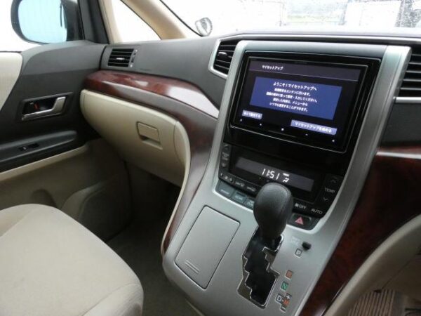 Ref:AUX-19739767 TOYOTA VELLFIRE 2011 - Image 19
