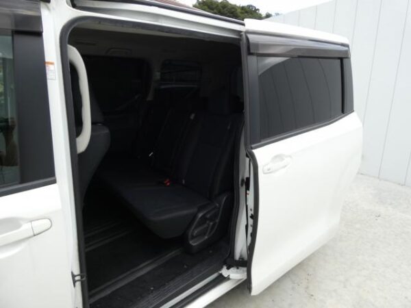 Ref:AUX-19739778 TOYOTA VOXY 2014 - Image 14