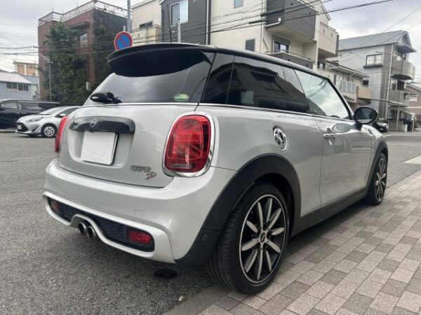 Ref:AUX-19743299 MINI MINI 2019 - Image 2