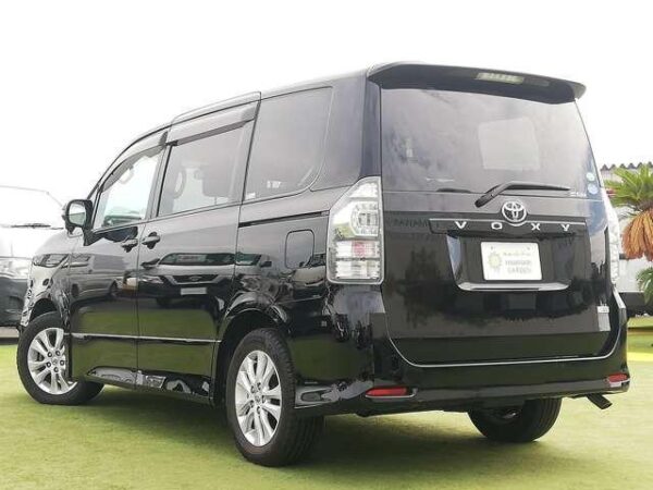 Ref:AUX-19743922 TOYOTA VOXY 2010 - Image 3