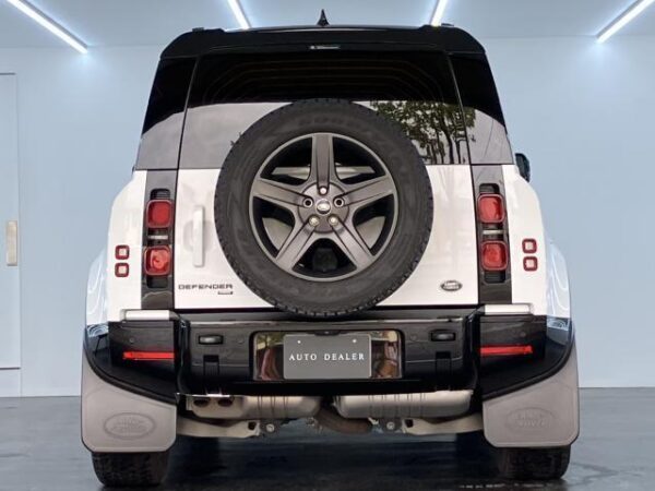 Ref:AUX-19750363 LAND ROVER DEFENDER 2022 - Image 5
