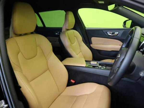 Ref:AUX-19750473 VOLVO V60 2019 - Image 11