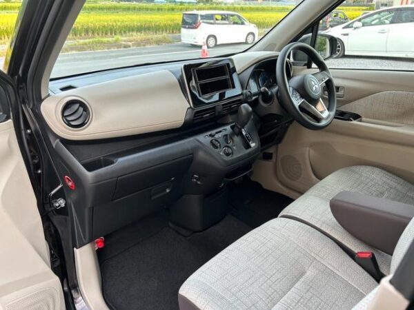 Ref:AUX-19750537 MITSUBISHI EK WAGON 2019 - Image 12