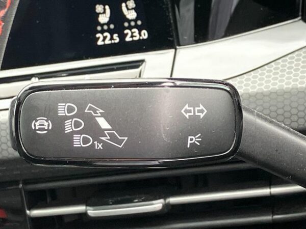 Ref:AUX-19750552 VOLKSWAGEN GOLF GTI 2022 - Image 17