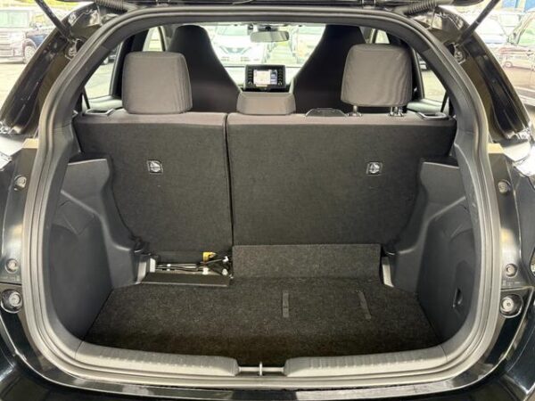 Ref:AUX-19750712 TOYOTA YARIS 2020 - Image 12