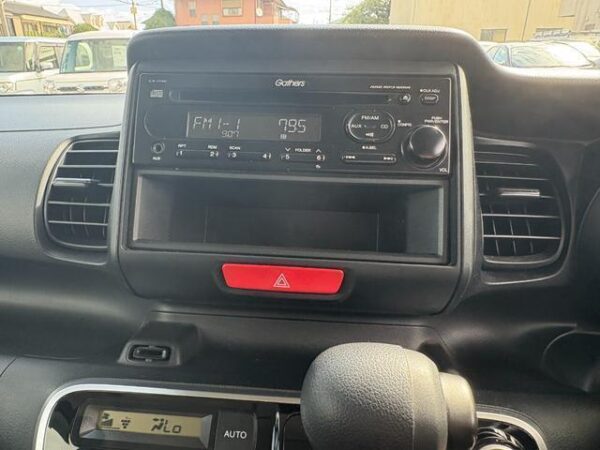 Ref:AUX-19750717 HONDA N-BOX 2017 - Image 3