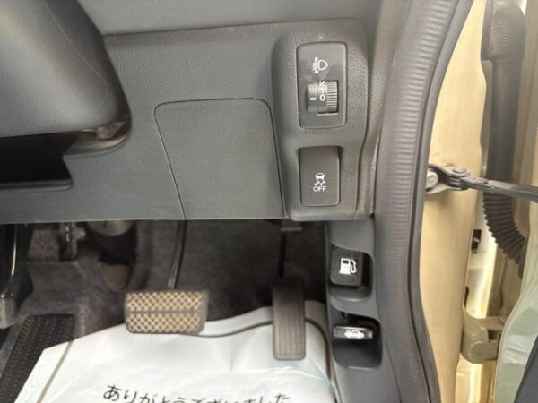 Ref:AUX-19750717 HONDA N-BOX 2017 - Image 5