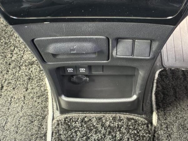 Ref:AUX-19754711 TOYOTA NOAH 2020 - Image 14