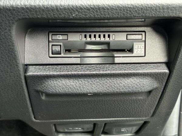Ref:AUX-19754711 TOYOTA NOAH 2020 - Image 16
