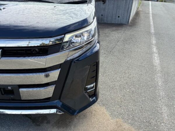 Ref:AUX-19754711 TOYOTA NOAH 2020 - Image 20