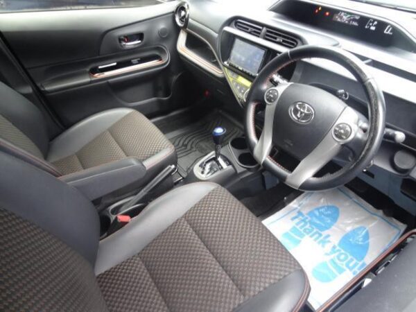 Ref:AUX-19754744 TOYOTA AQUA 2016 - Image 15