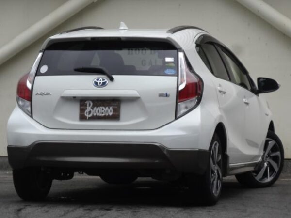Ref:AUX-19754808 TOYOTA AQUA 2015 - Image 2