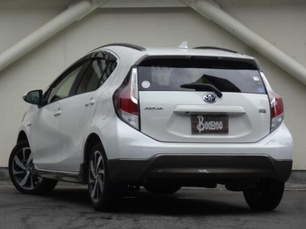 Ref:AUX-19754808 TOYOTA AQUA 2015 - Image 11
