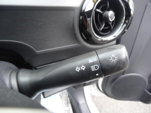 Ref:AUX-19754808 TOYOTA AQUA 2015 - Image 19