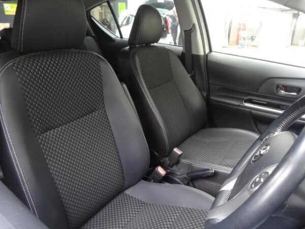 Ref:AUX-19754808 TOYOTA AQUA 2015 - Image 4