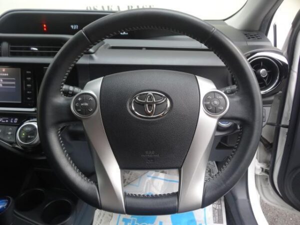 Ref:AUX-19754808 TOYOTA AQUA 2015 - Image 7