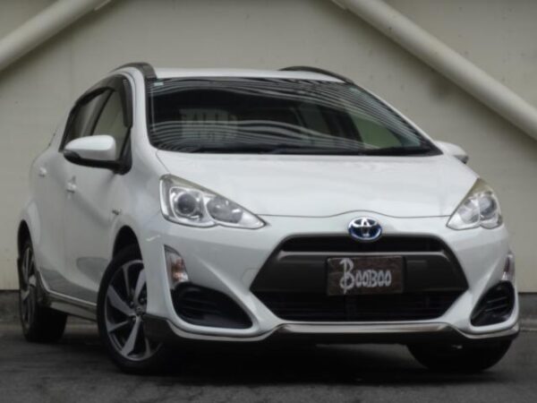 Ref:AUX-19754808 TOYOTA AQUA 2015 - Image 10