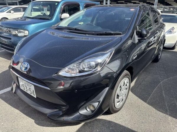 Ref:AUX-19754921 TOYOTA AQUA 2018