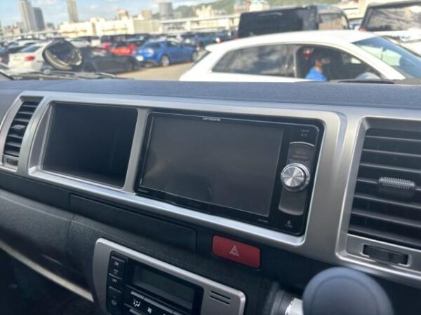 Ref:AUX-19754950 TOYOTA HIACE WAGON 2023 - Image 12