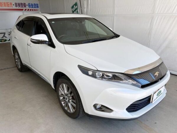 Ref:AUX-19755131 TOYOTA HARRIER 2015