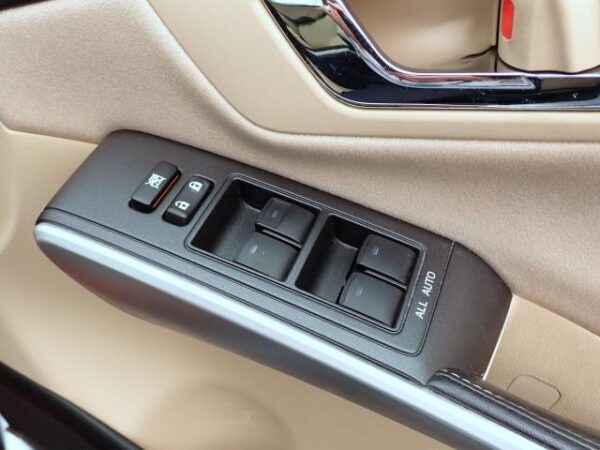 Ref:AUX-19755136 TOYOTA SAI 2015 - Image 15