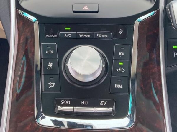 Ref:AUX-19755136 TOYOTA SAI 2015 - Image 19