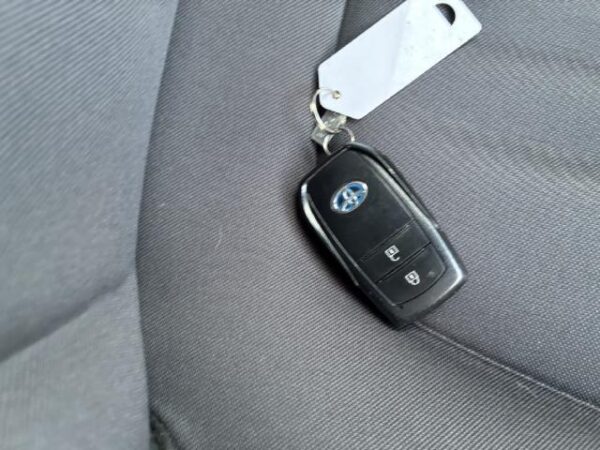 Ref:AUX-19758742 TOYOTA YARIS 2020 - Image 9