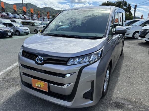 Ref:AUX-19758747 TOYOTA NOAH 2022 - Image 10