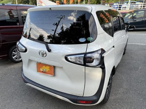 Ref:AUX-19758760 TOYOTA SIENTA 2016 - Image 2