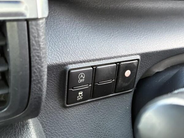 Ref:AUX-19758760 TOYOTA SIENTA 2016 - Image 13