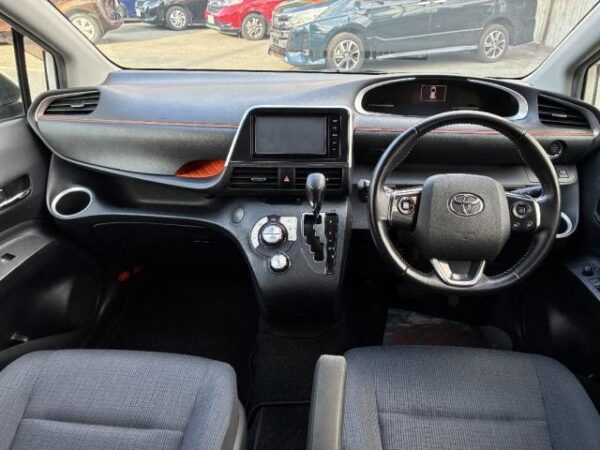 Ref:AUX-19758760 TOYOTA SIENTA 2016 - Image 3