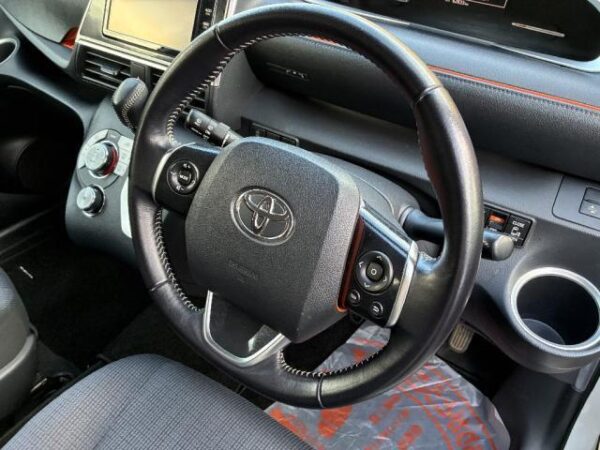 Ref:AUX-19758760 TOYOTA SIENTA 2016 - Image 9