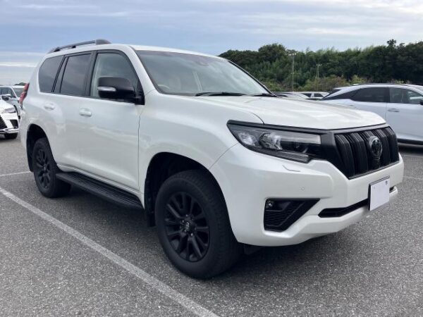 Ref:AUX-19758762 TOYOTA LAND CRUISER PRADO 2023
