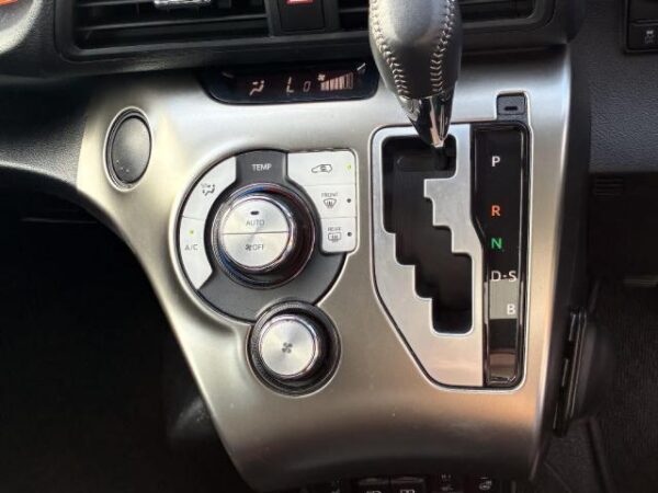 Ref:AUX-19758774 TOYOTA SIENTA 2020 - Image 12