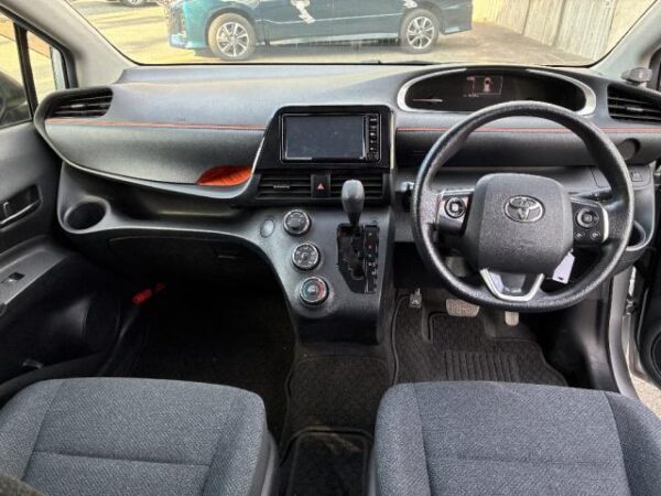 Ref:AUX-19758785 TOYOTA SIENTA 2017 - Image 3