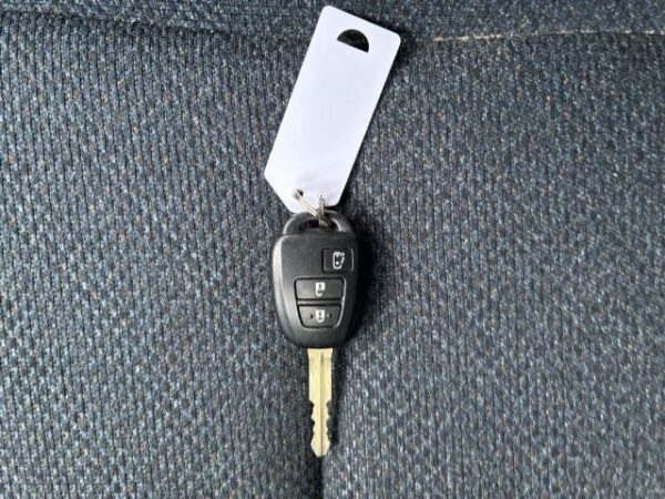 Ref:AUX-19758785 TOYOTA SIENTA 2017 - Image 9