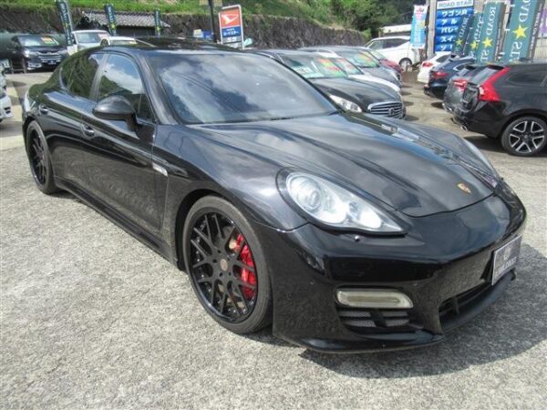 Ref:AUX-19758805 PORSCHE Panama 2010 - Image 12