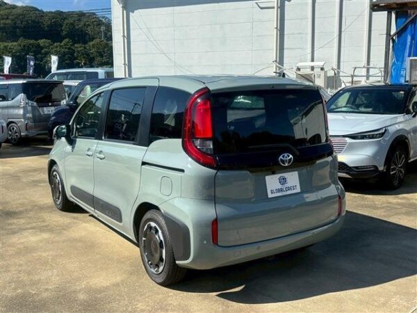 Ref:AUX-19758809 TOYOTA SIENTA 2023 - Image 11