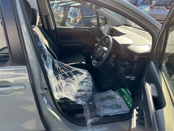 Ref:AUX-19758809 TOYOTA SIENTA 2023 - Image 15