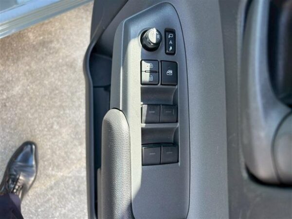 Ref:AUX-19758809 TOYOTA SIENTA 2023 - Image 16