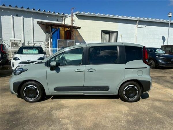 Ref:AUX-19758809 TOYOTA SIENTA 2023 - Image 10