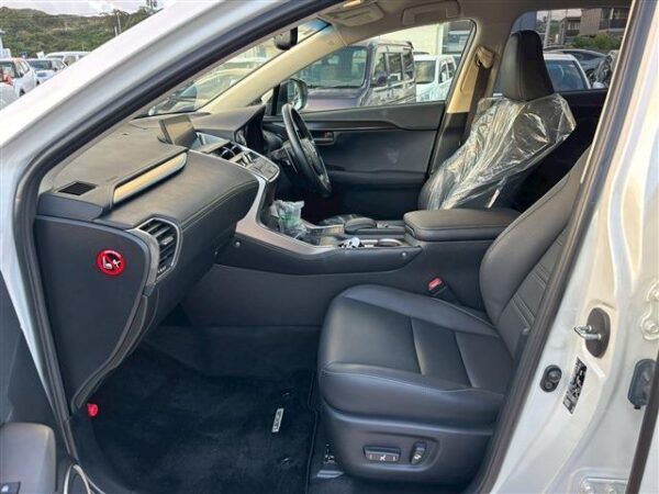 Ref:AUX-19758813 LEXUS NX 2016 - Image 3